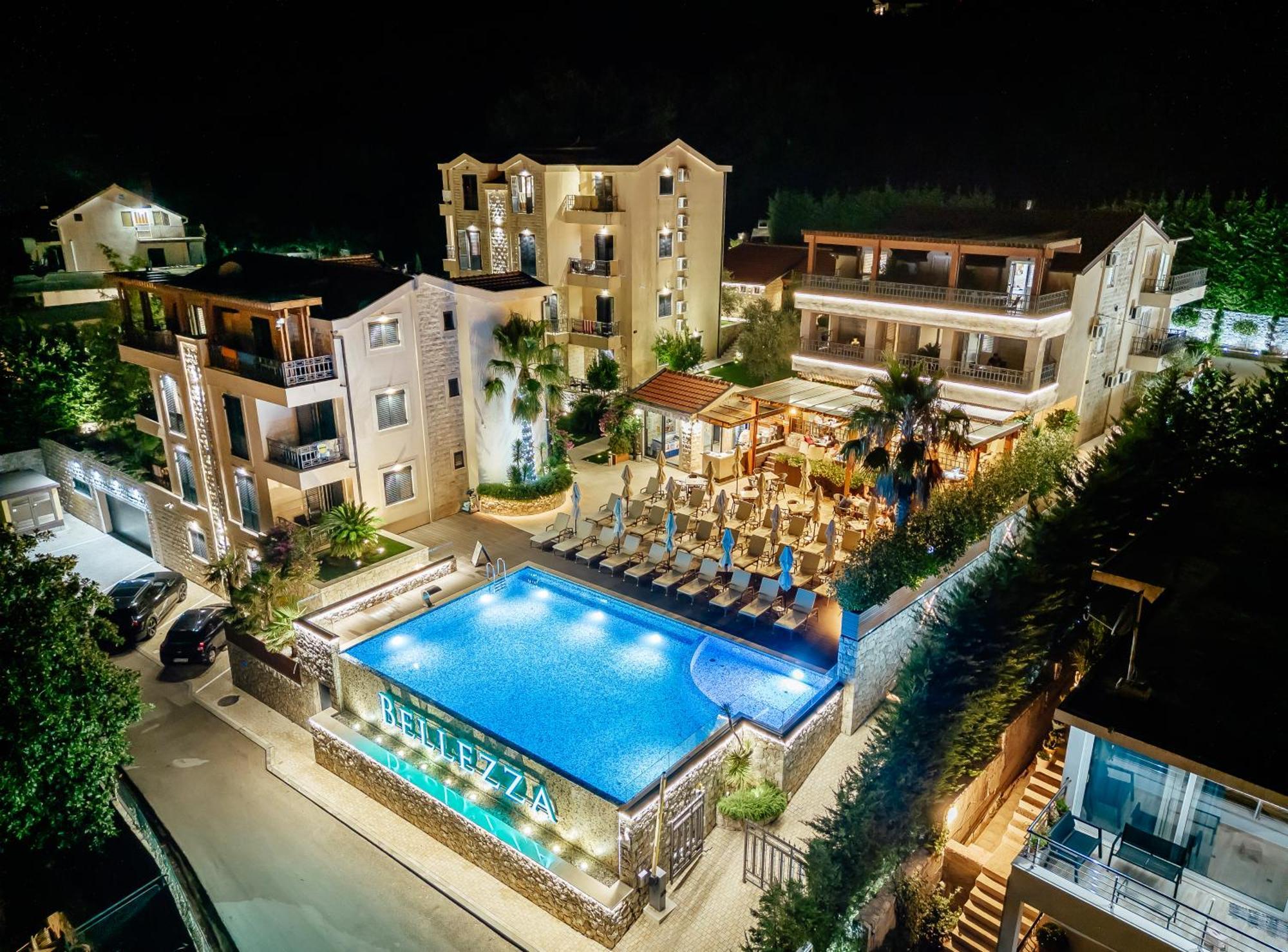 Bellezza Resort & Spa โกตอร์ ภายนอก รูปภาพ